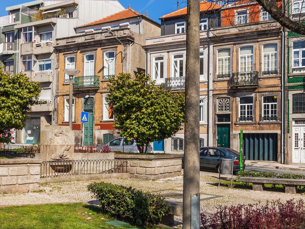 Pedra Iberica Hotel Porto Exterior photo